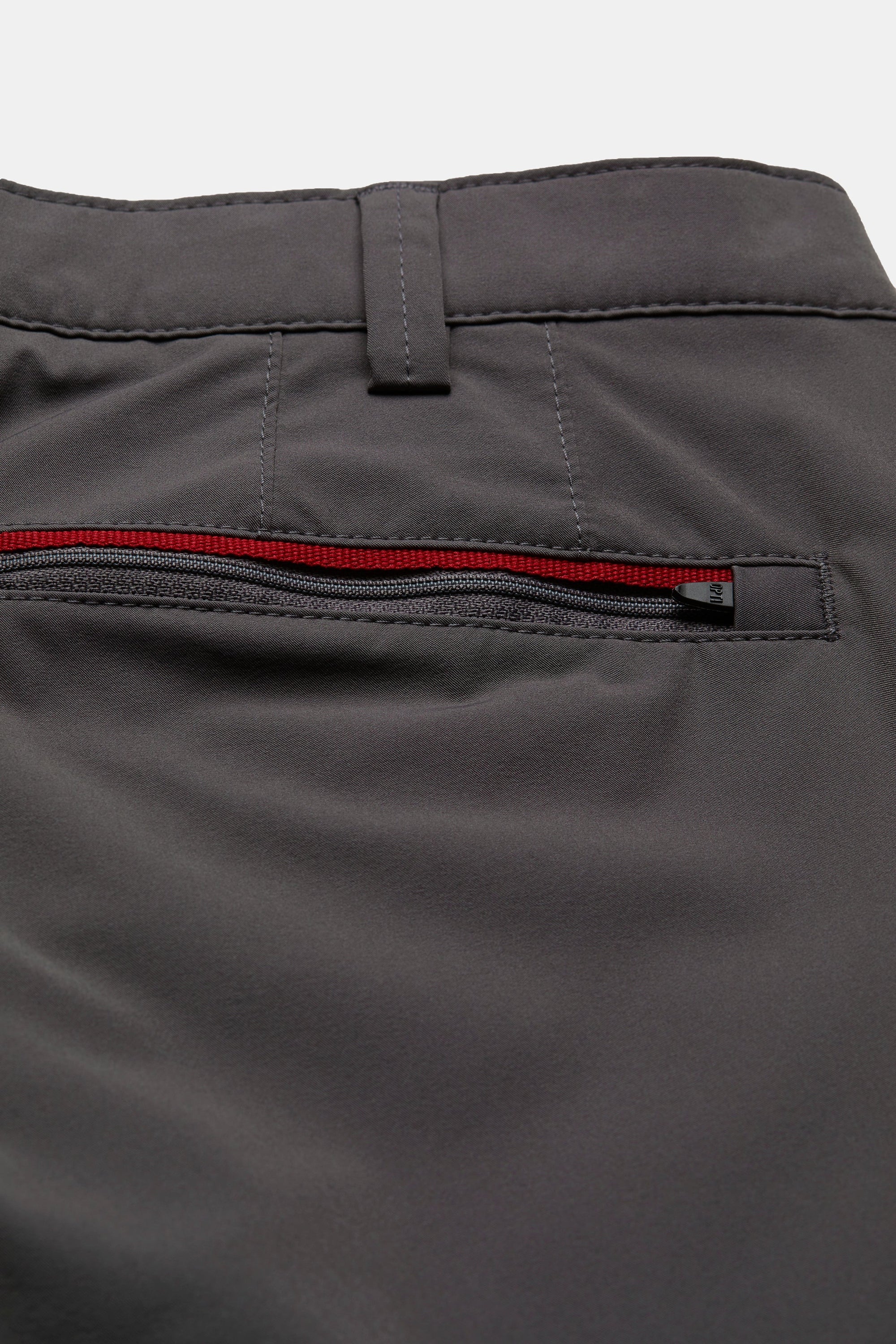 Skye 1-8070 ACTIVE • CHINO