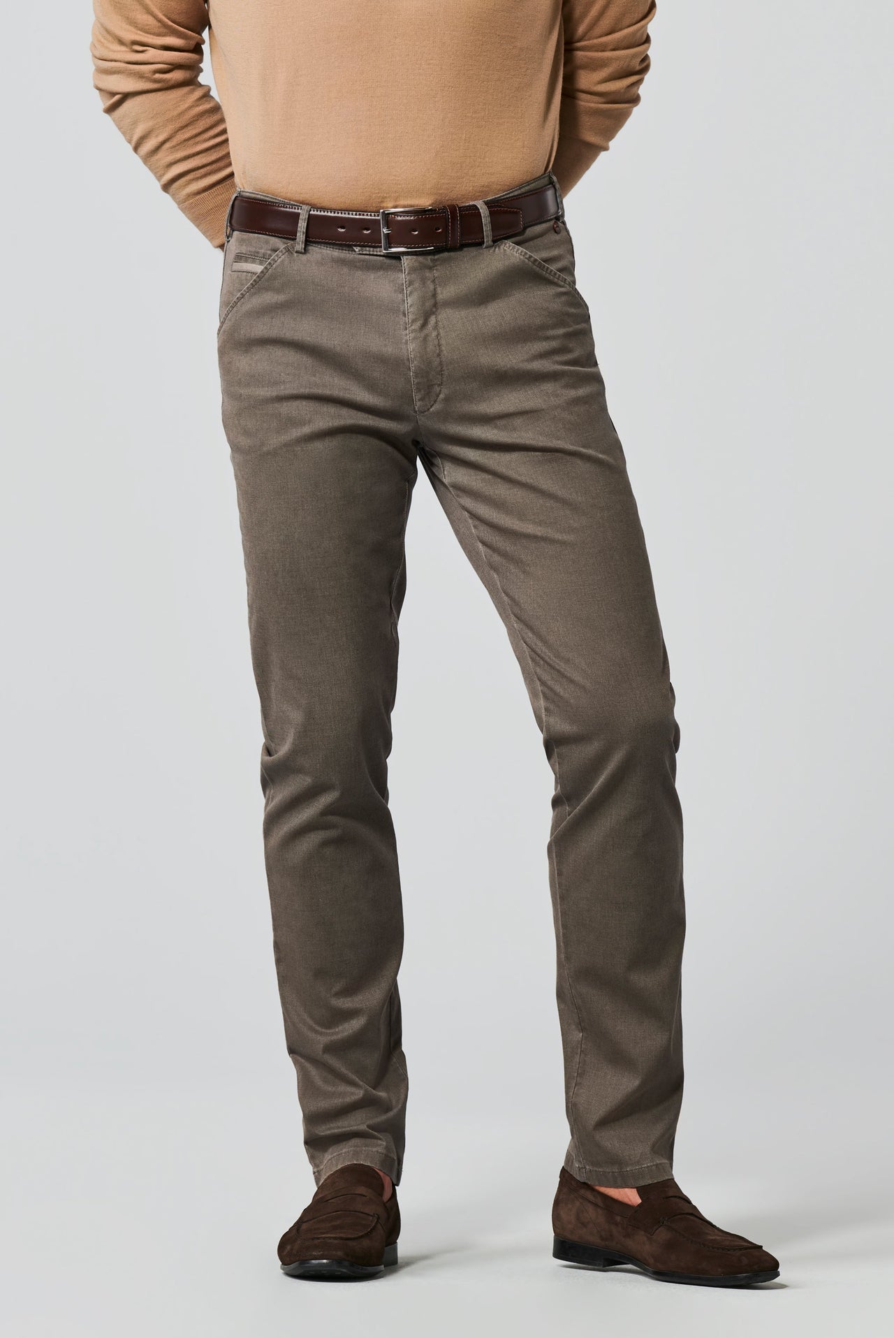 Chicago 1-5068 CASUAL SEMI-BLUE
