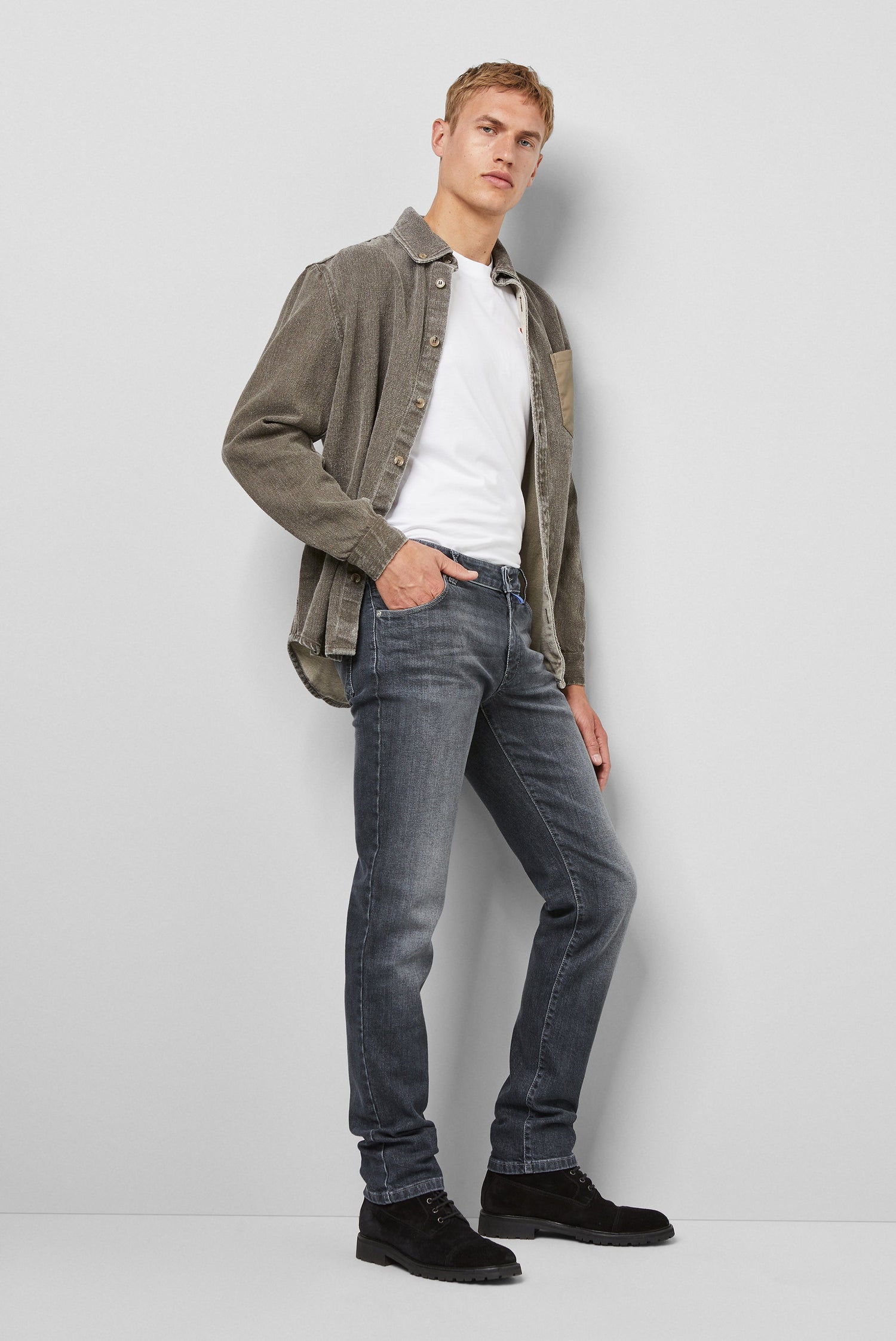 SLIM 9-6242 AUTHENTIC DENIM