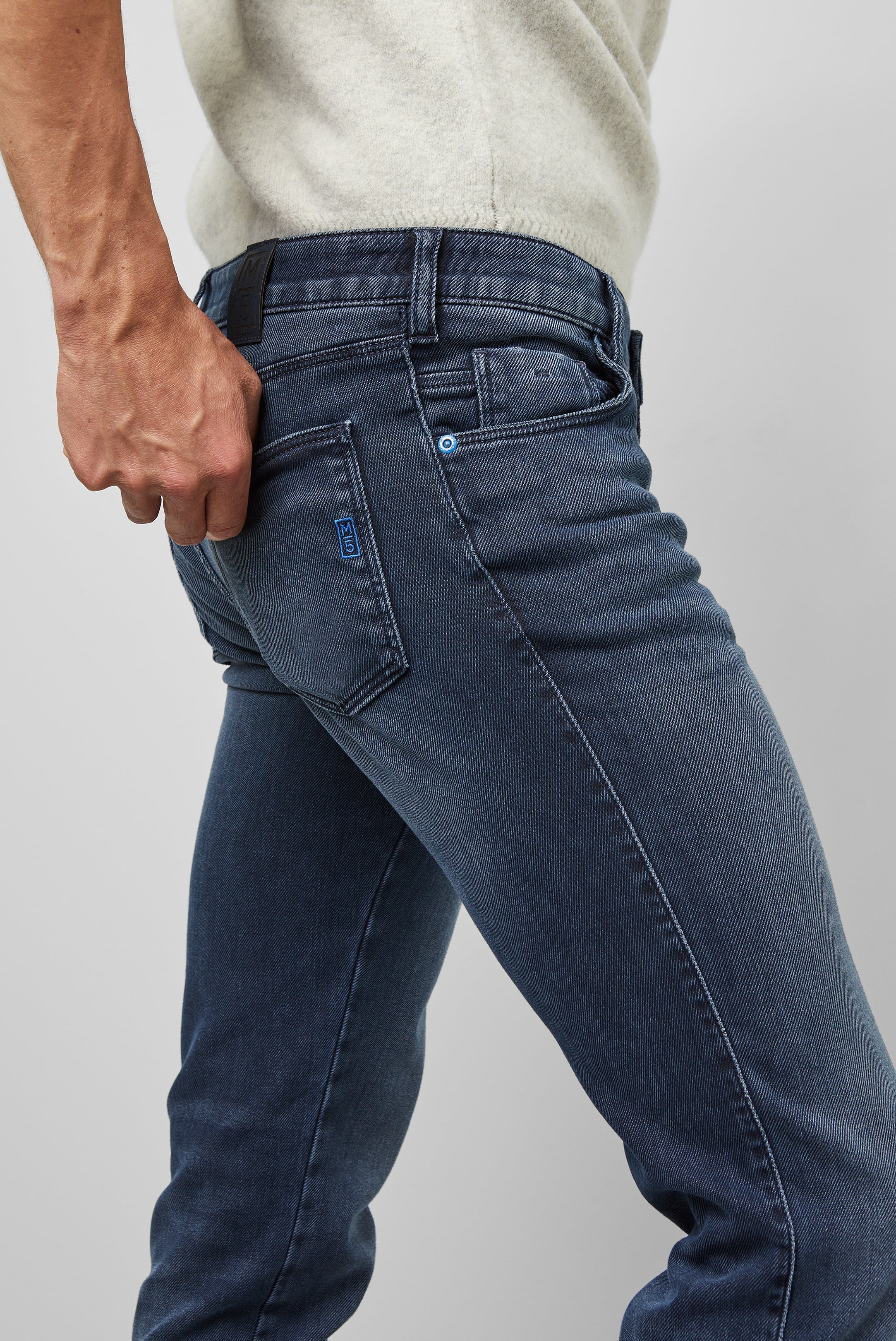 SLIM 2-6251 ECOVERO™ DENIM